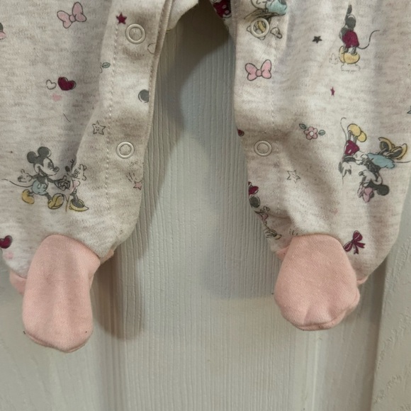 Disney Baby Minnie and Mickey Baby Girl Sleepies - Picture 4 of 7